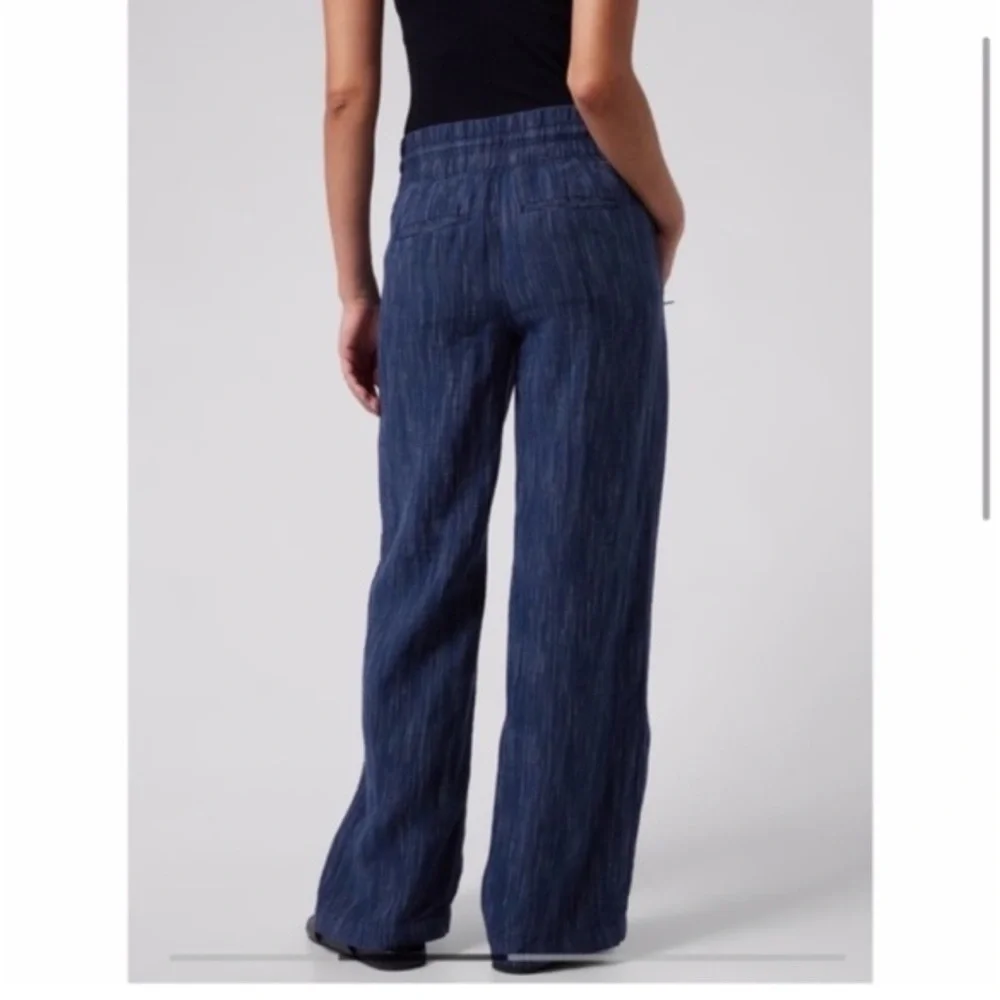 Athleta Blue Wide Leg Pants - Picture 3 of 9